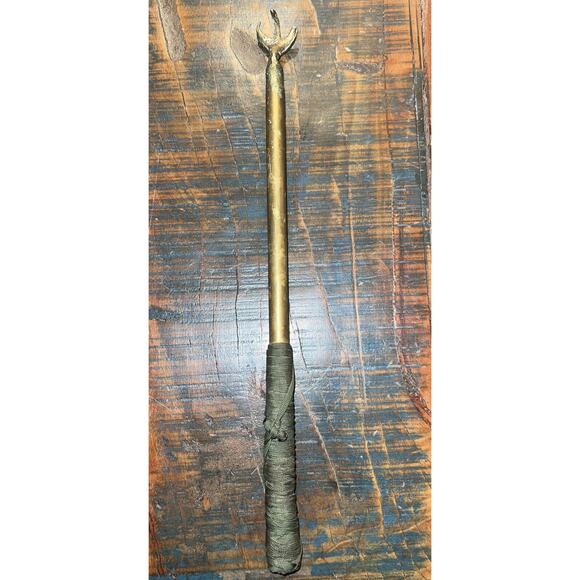 Vintage Brass Bird Eagle Claw Back Scratcher 14” - Picture 5 of 5